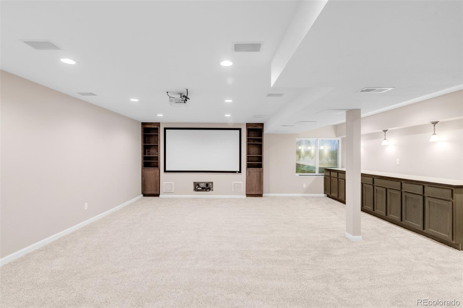 2545 S Zang Street