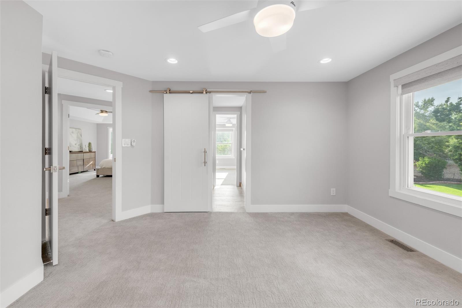 2545 S Zang Street