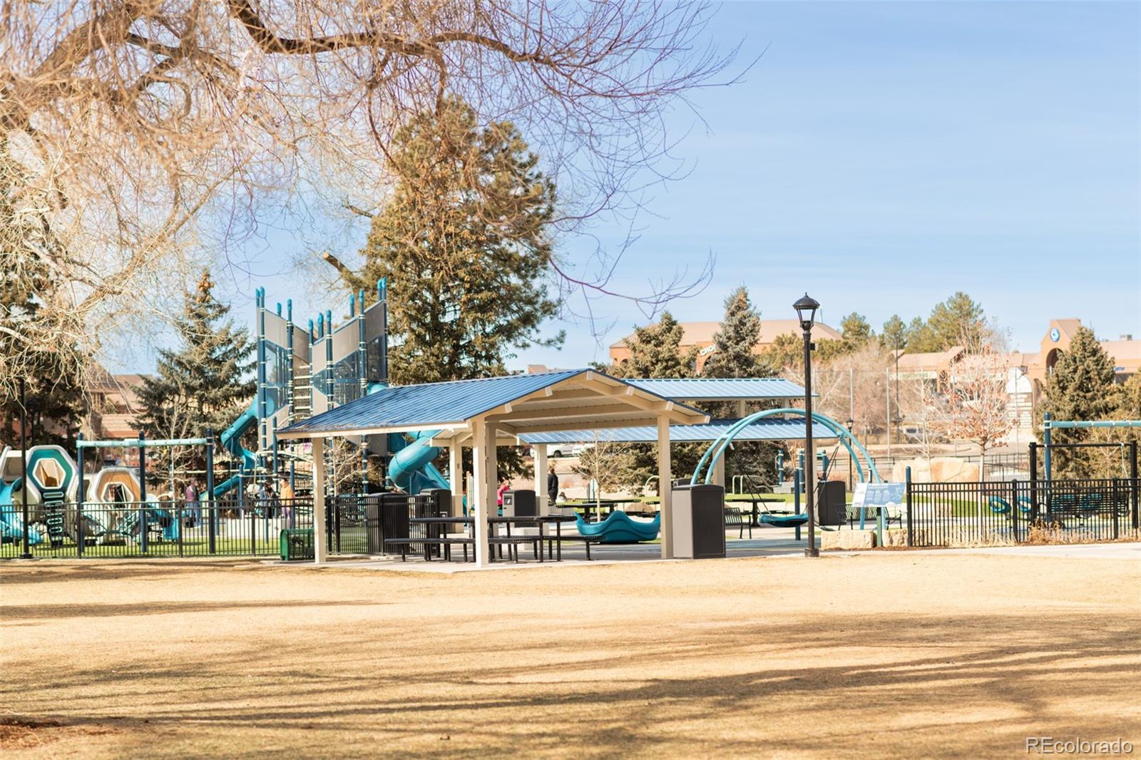 10846 Victorian Drive