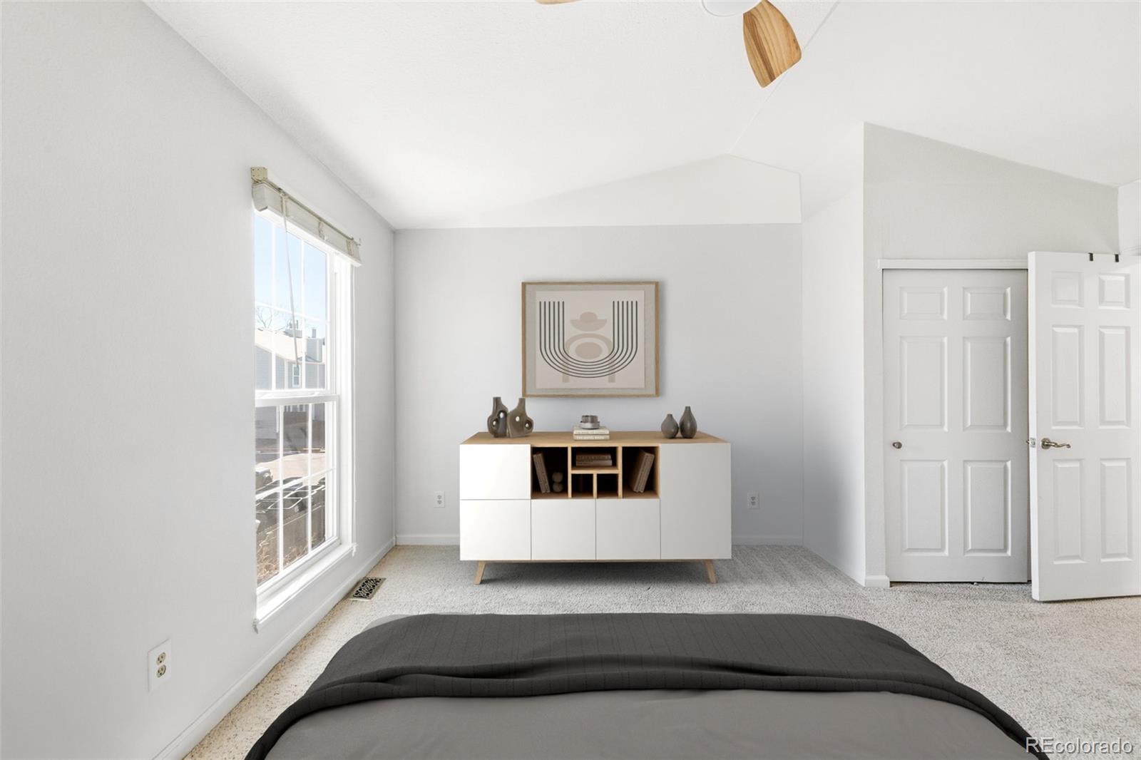 10846 Victorian Drive