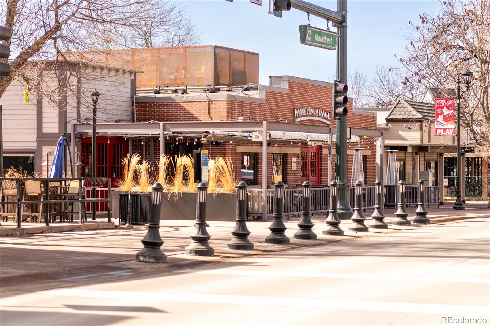 10846 Victorian Drive