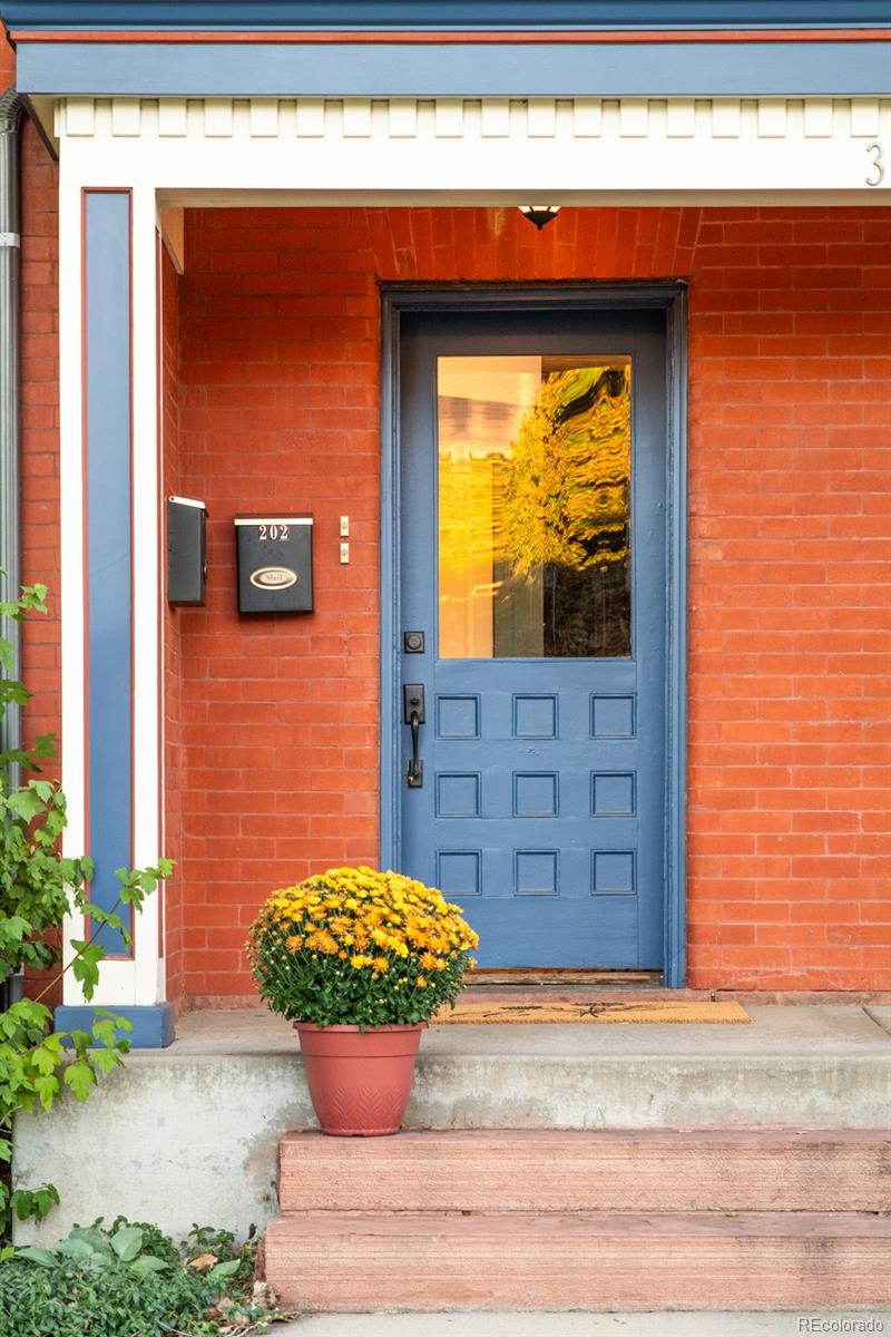 3611 Zuni Street Unit: 102