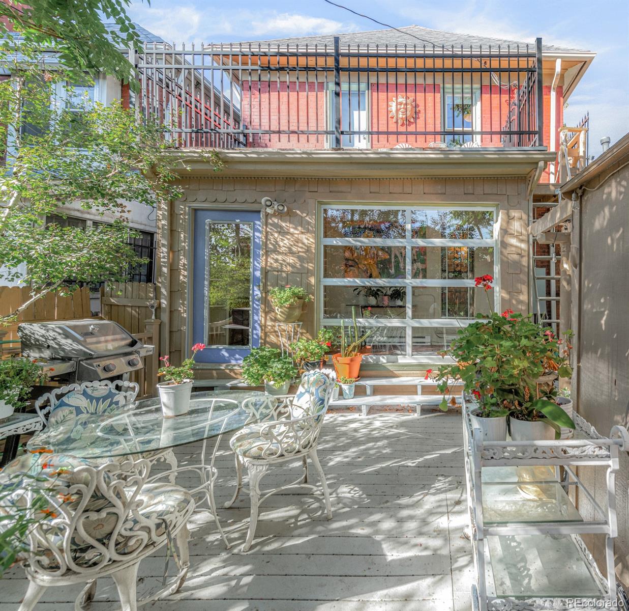 2466 W 32nd Avenue