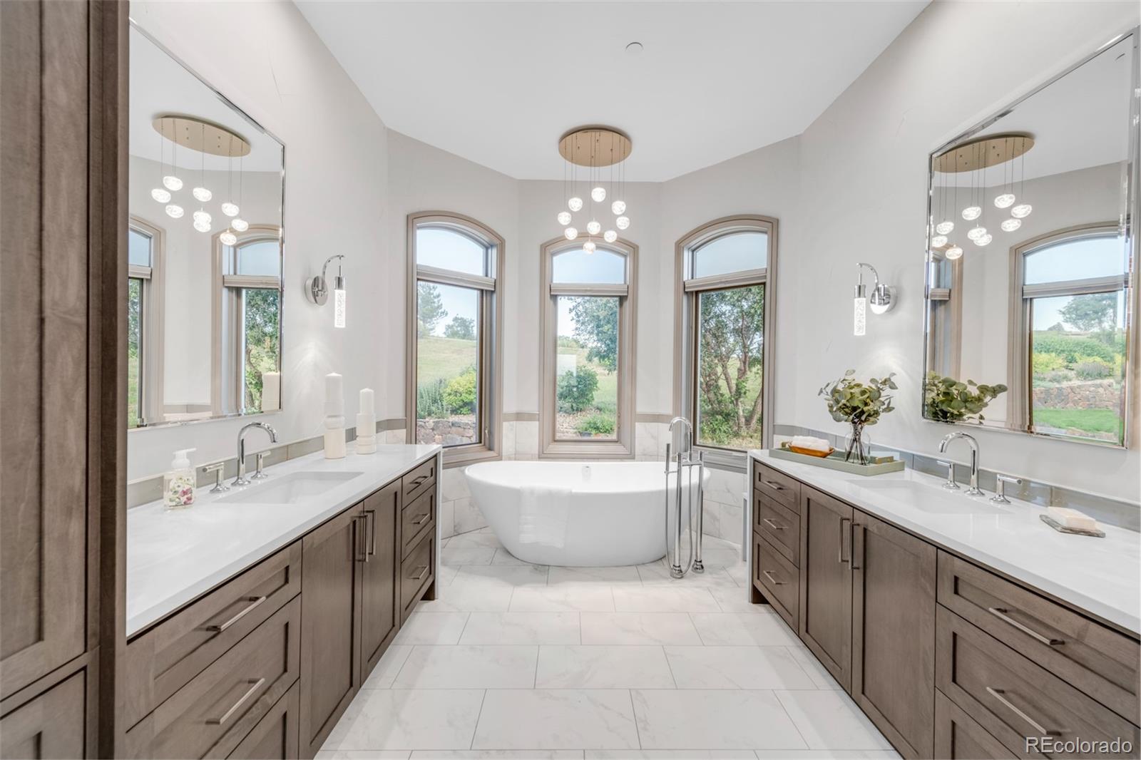 5575 Aspen Leaf Place