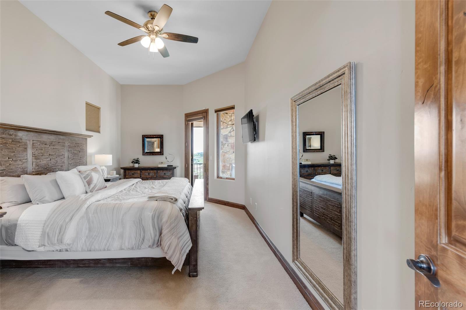 5575 Aspen Leaf Place
