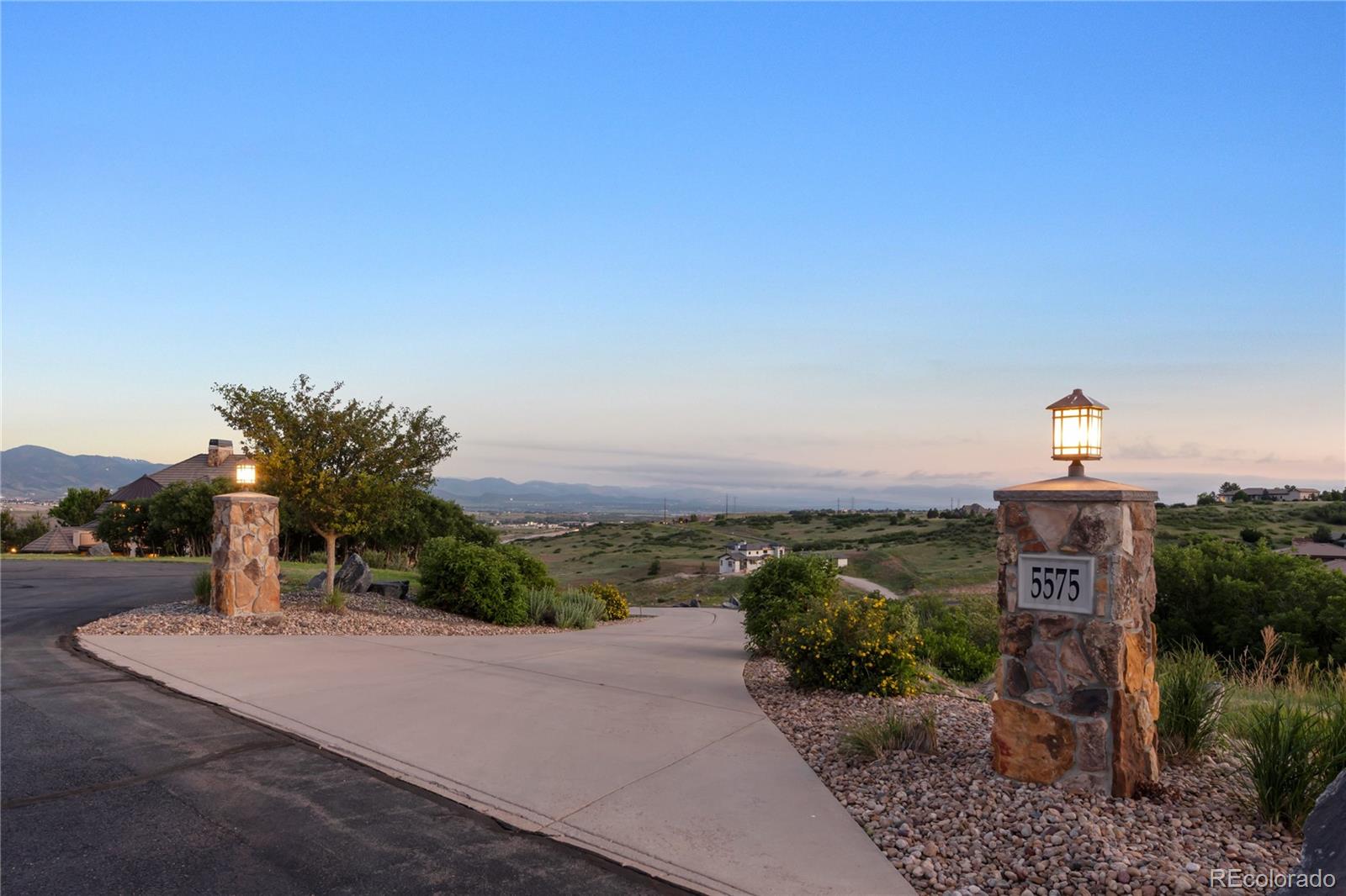 5575 Aspen Leaf Place