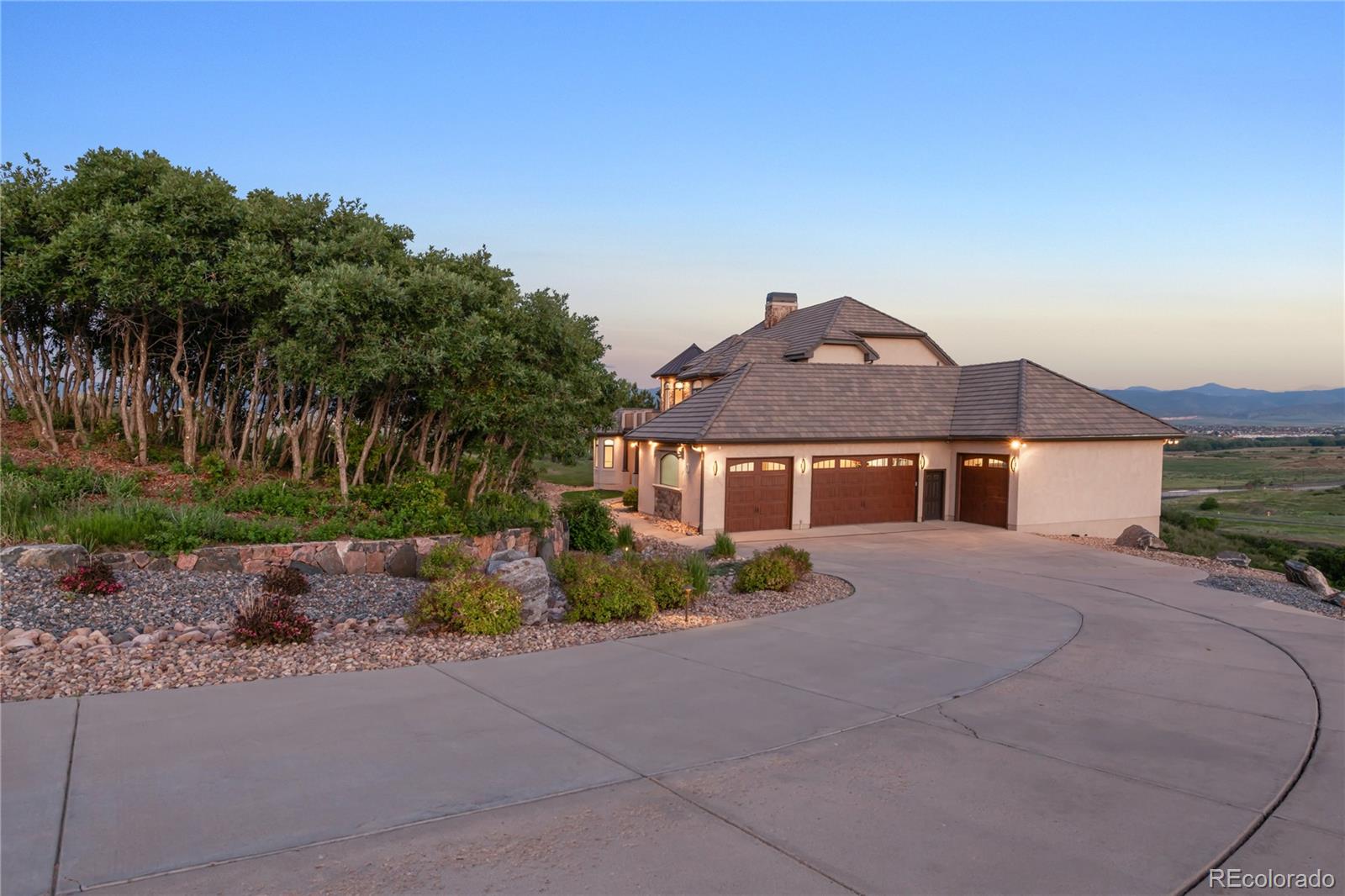 5575 Aspen Leaf Place