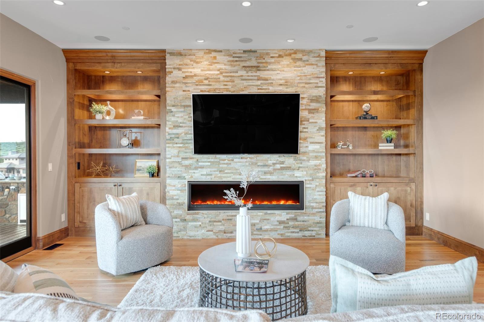 5575 Aspen Leaf Place