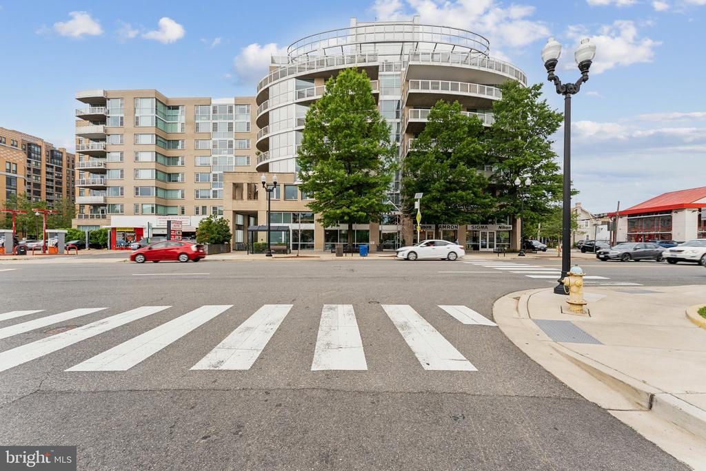 3409 WILSON BOULEVARD Unit: 312