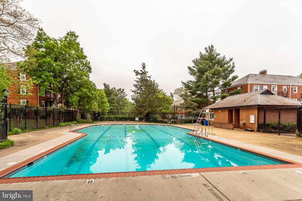 4603 36TH STREET S Unit: B