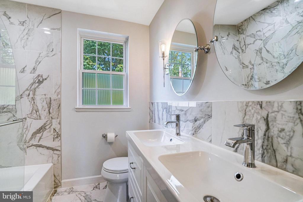 4603 36TH STREET S Unit: B