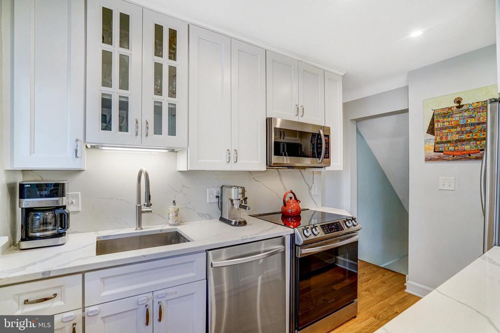 4603 36TH STREET S Unit: B