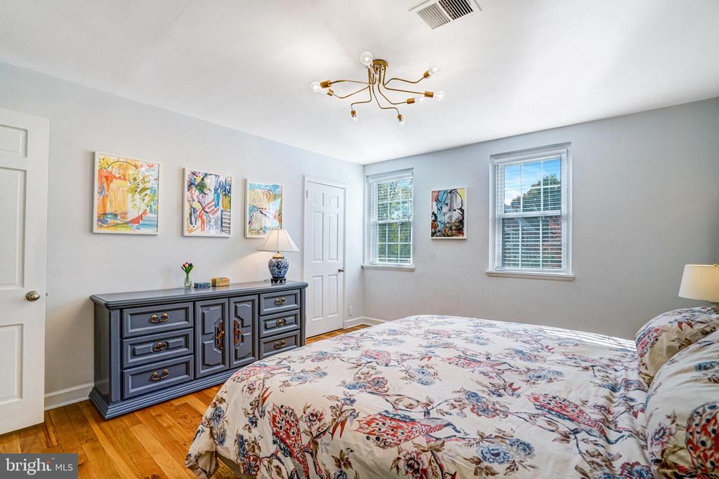 4603 36TH STREET S Unit: B