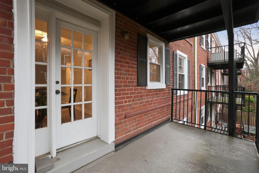 3059 S BUCHANAN STREET Unit: B1