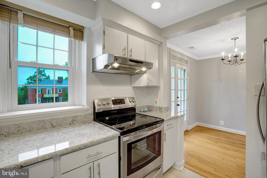2873 S BUCHANAN STREET Unit: C2