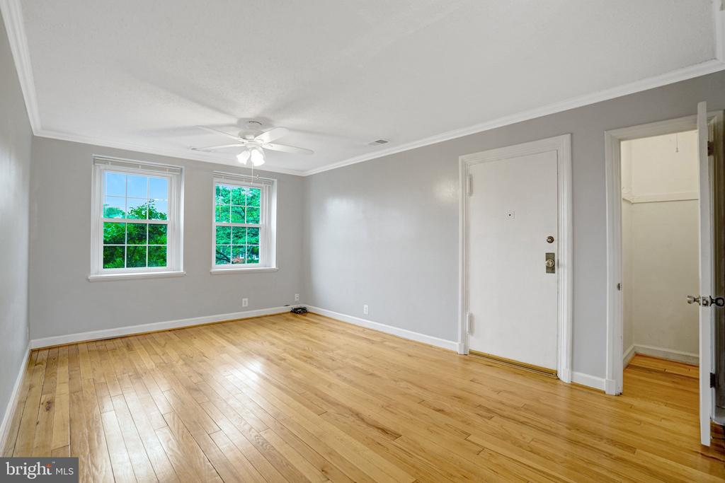 2873 S BUCHANAN STREET Unit: C2