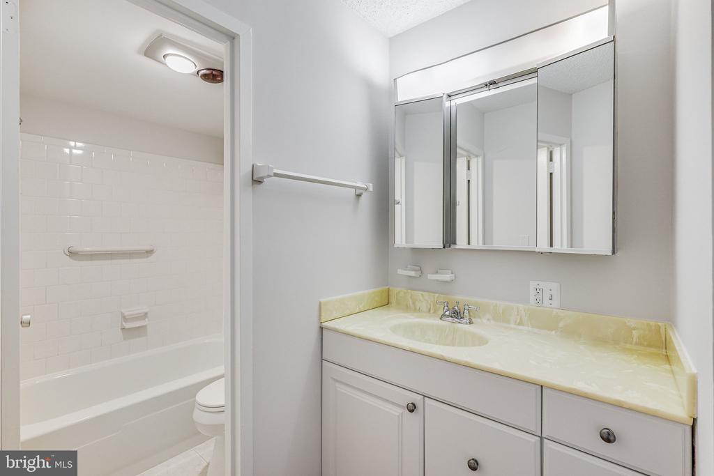 1225 MARTHA CUSTIS DRIVE Unit: 417