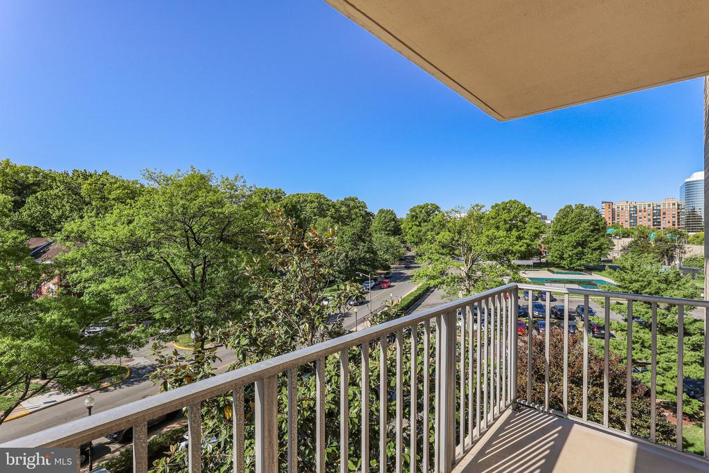 1225 MARTHA CUSTIS DRIVE Unit: 417