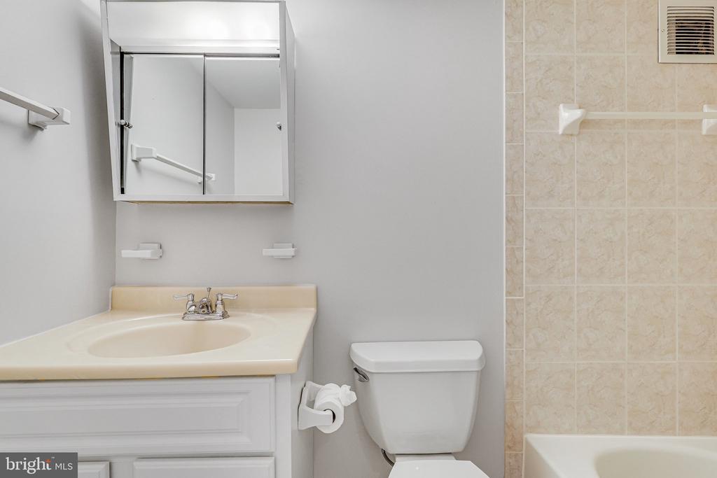 1225 MARTHA CUSTIS DRIVE Unit: 417