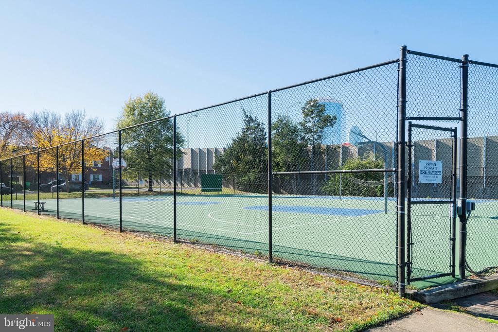 1225 MARTHA CUSTIS DRIVE Unit: 417