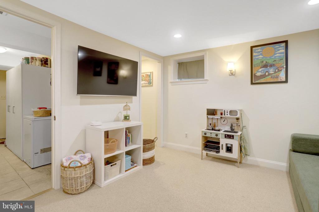 208 E BELLEFONTE AVENUE Unit: A