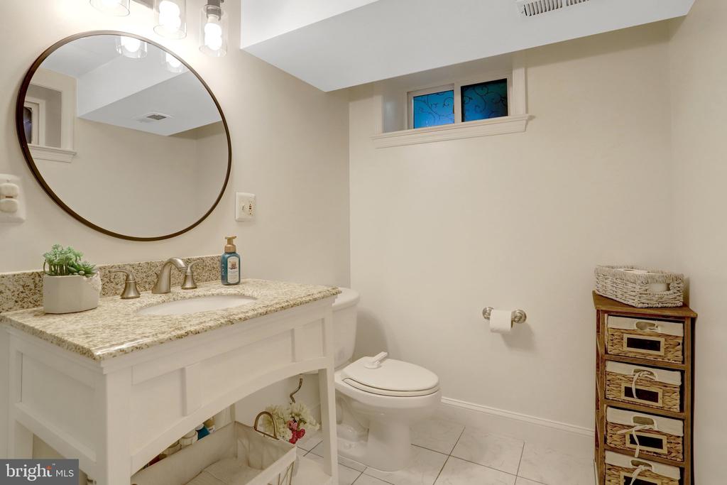 208 E BELLEFONTE AVENUE Unit: A