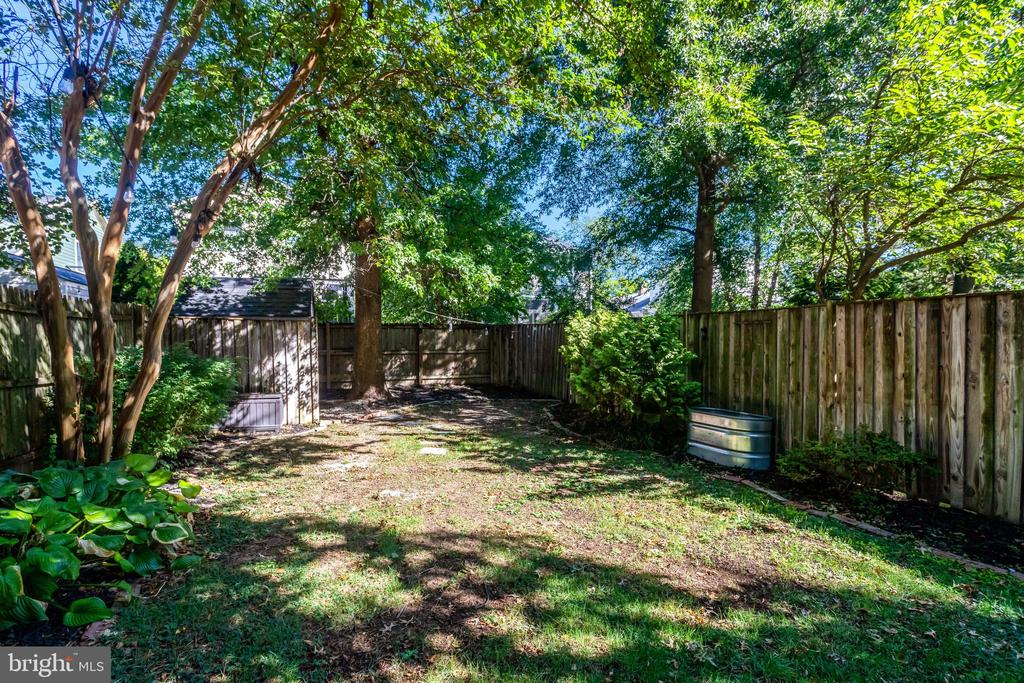 208 E BELLEFONTE AVENUE Unit: A