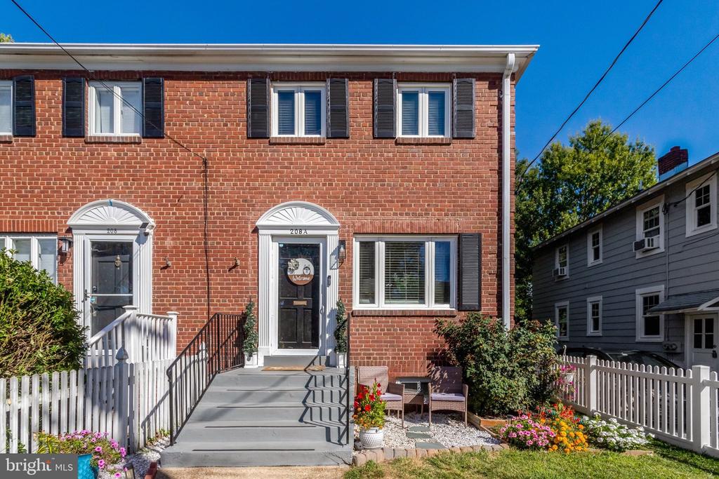 208 E BELLEFONTE AVENUE Unit: A
