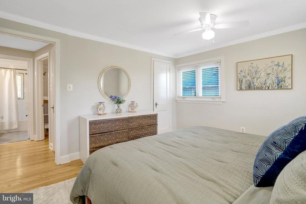 208 E BELLEFONTE AVENUE Unit: A