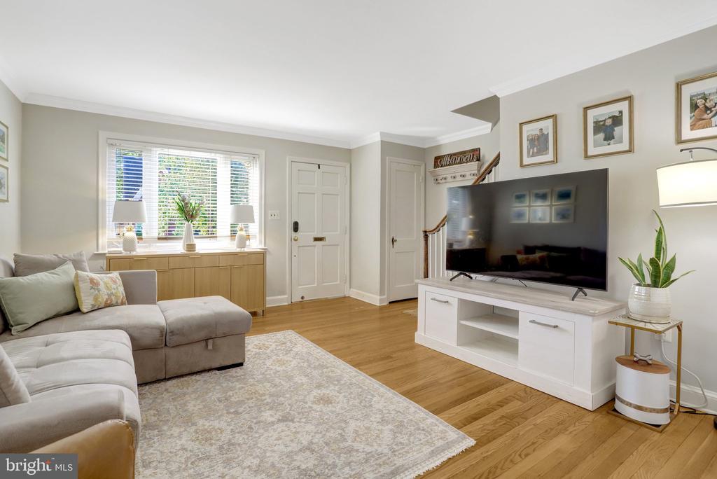 208 E BELLEFONTE AVENUE Unit: A