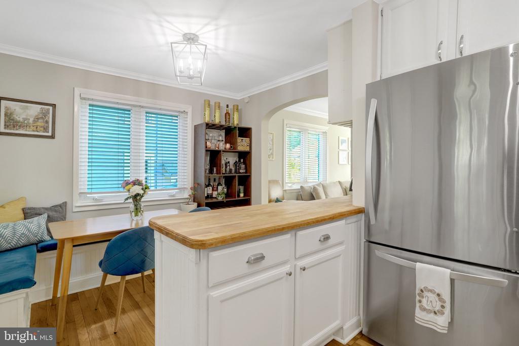 208 E BELLEFONTE AVENUE Unit: A