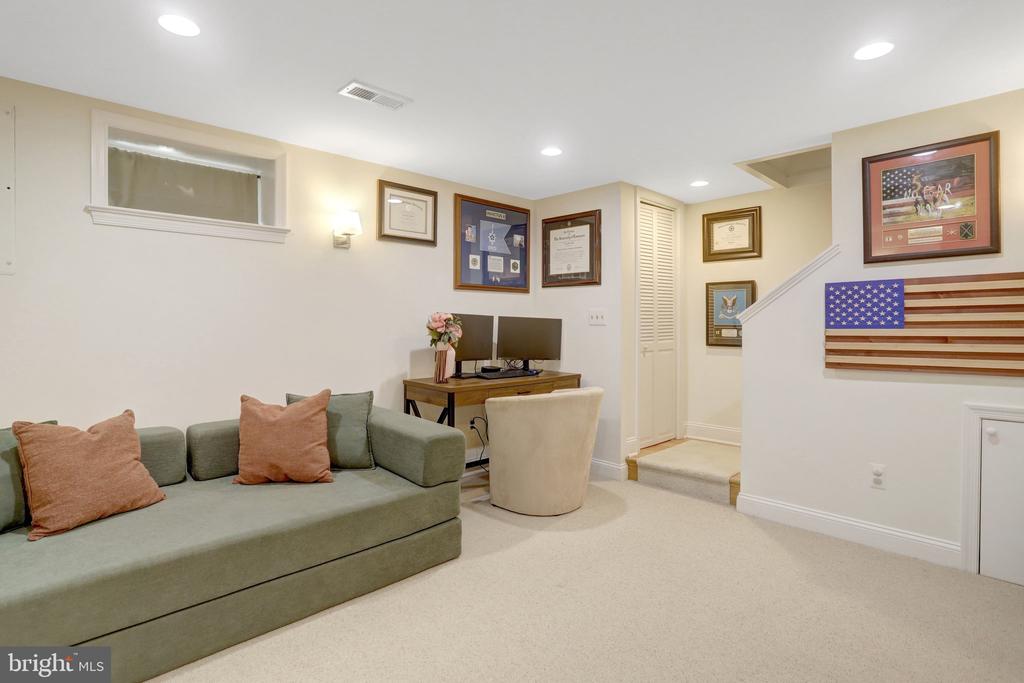 208 E BELLEFONTE AVENUE Unit: A