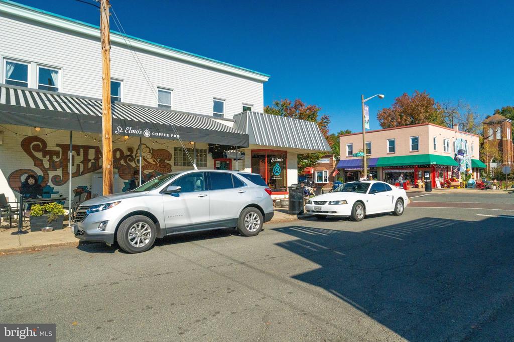 208 E BELLEFONTE AVENUE Unit: A