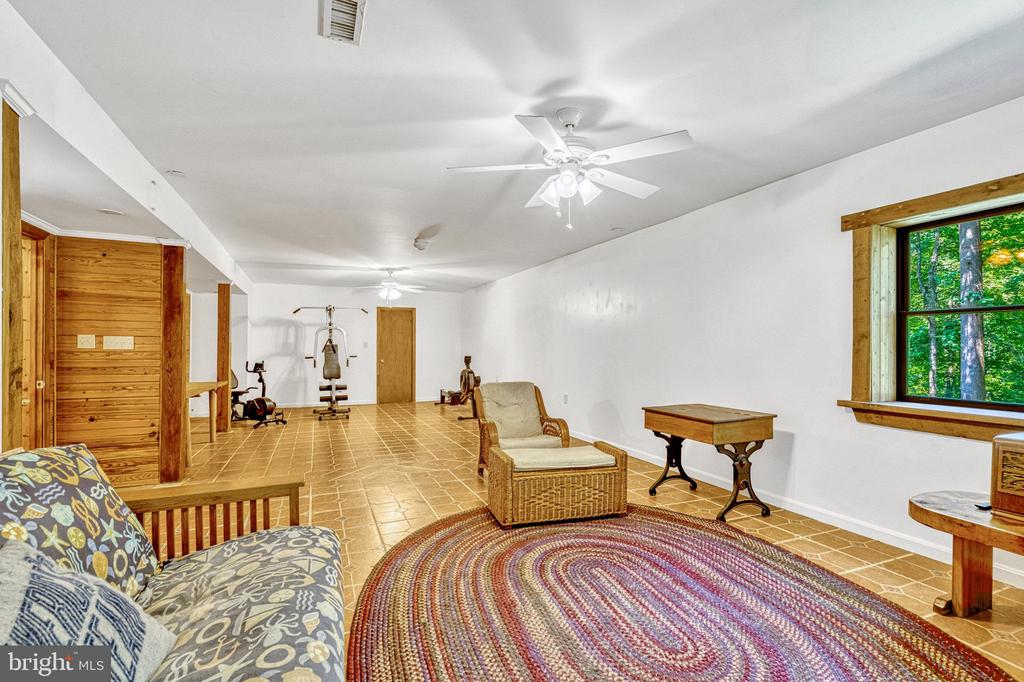 12048 WINDING CREEK COURT