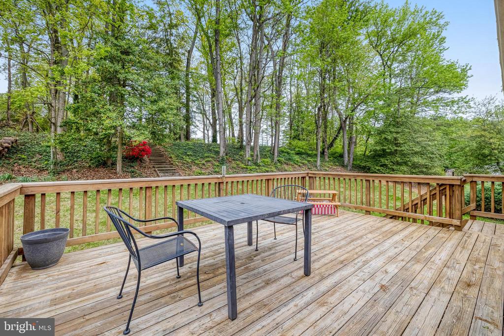 9222 PRESIDENTIAL DRIVE