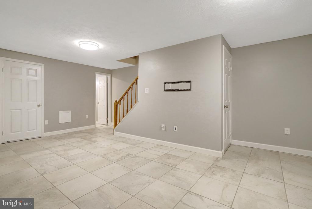 6520 BRICK HEARTH COURT
