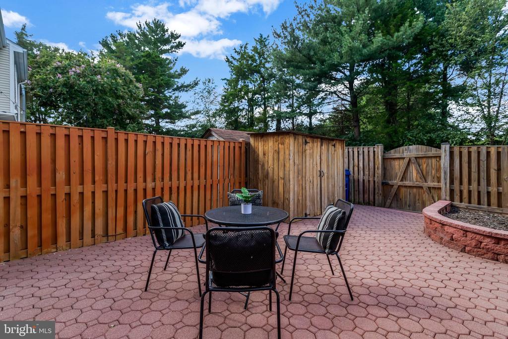6520 BRICK HEARTH COURT