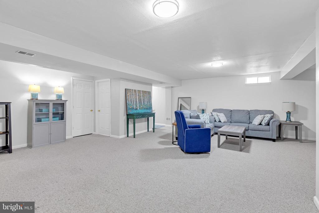 8778 GRANTHAM COURT