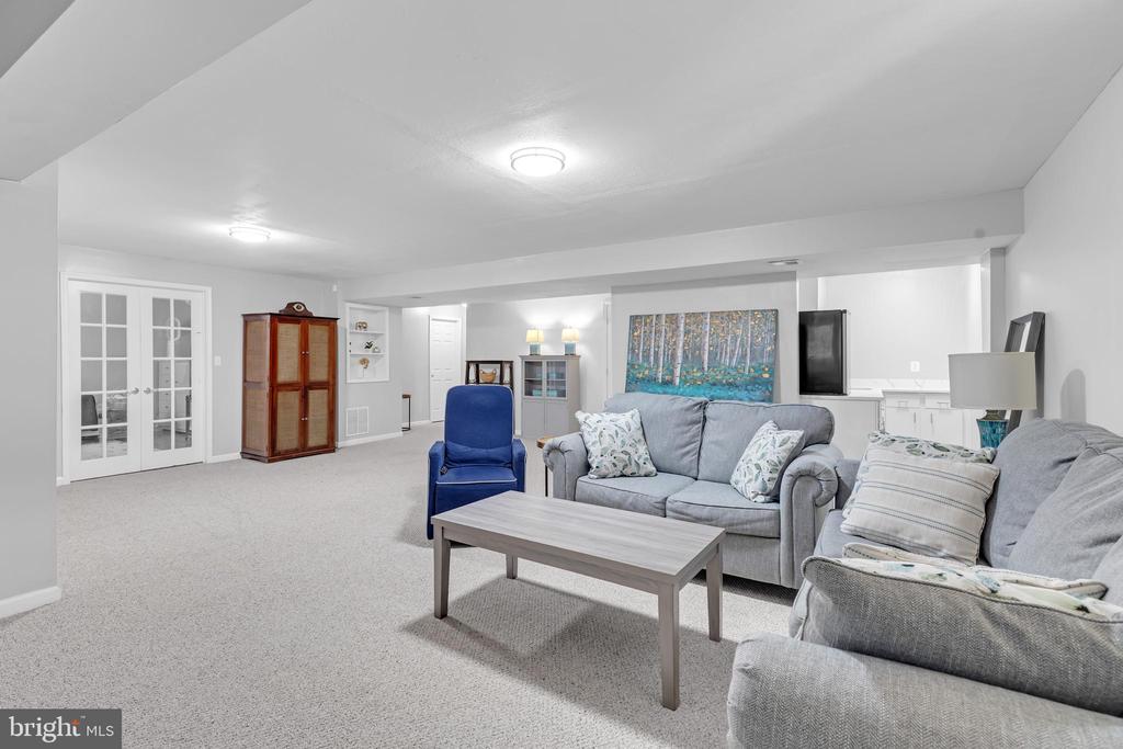 8778 GRANTHAM COURT