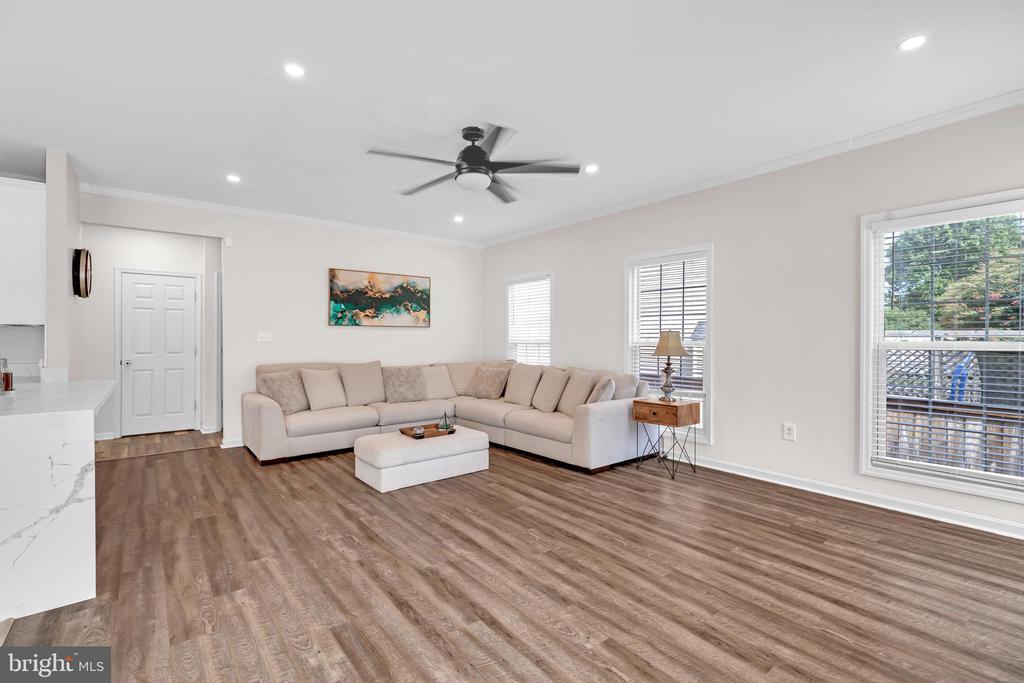 8778 GRANTHAM COURT