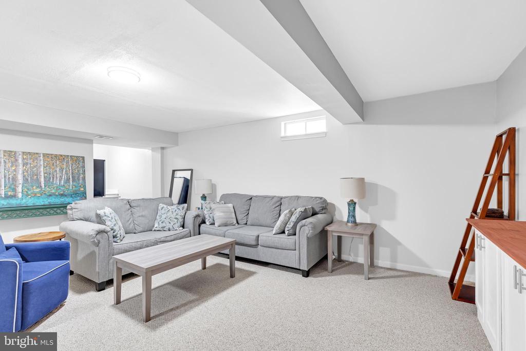 8778 GRANTHAM COURT