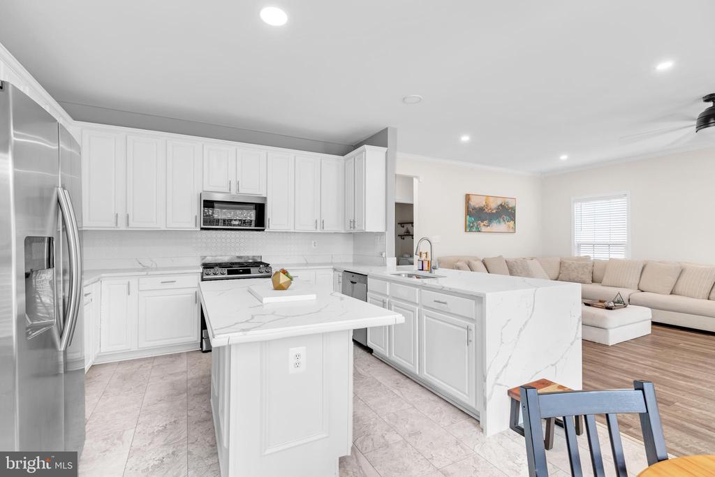 8778 GRANTHAM COURT