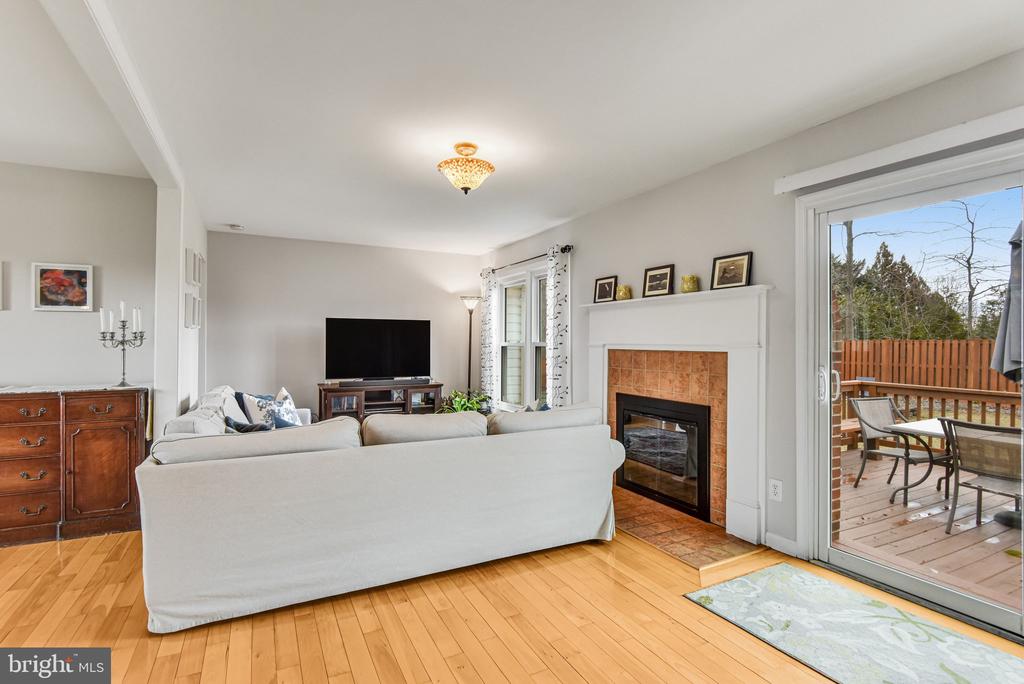 5767 BENFORD DRIVE