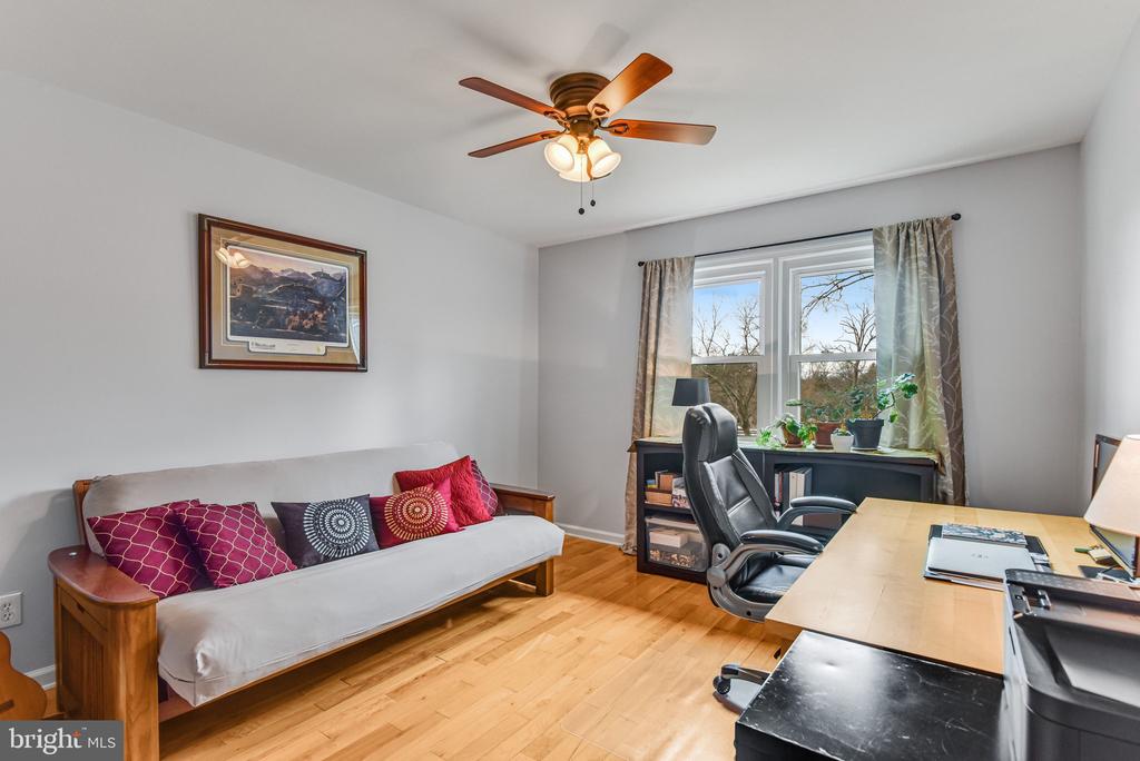 5767 BENFORD DRIVE