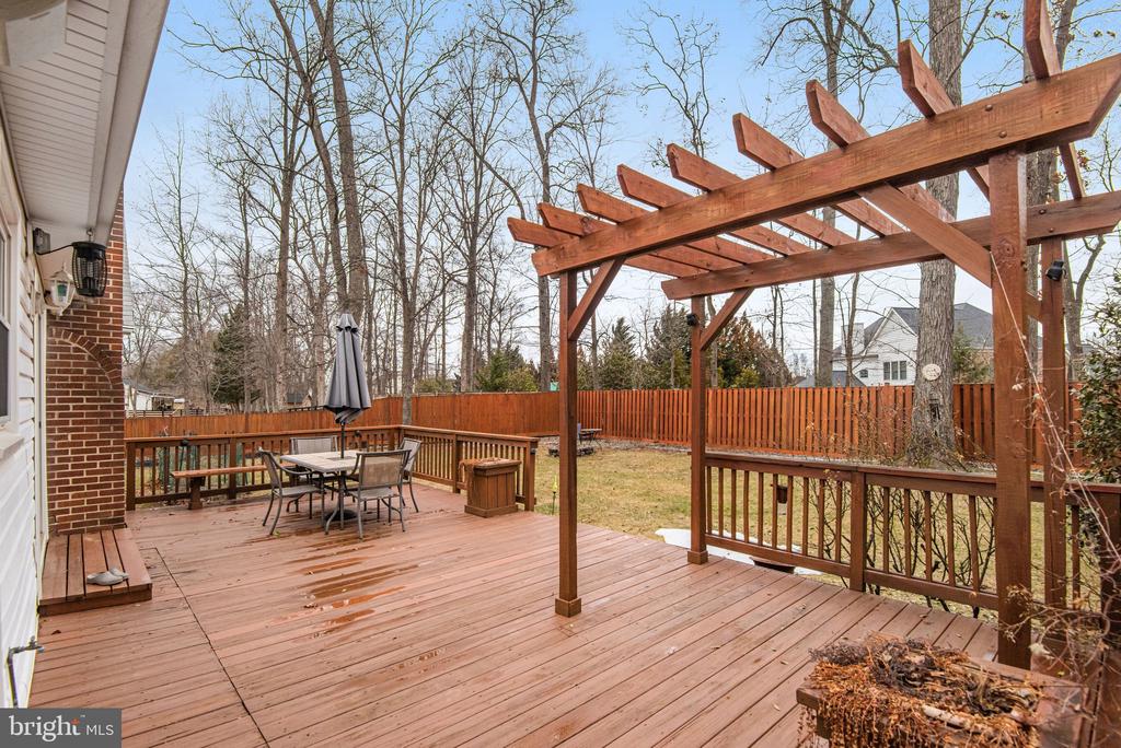 5767 BENFORD DRIVE