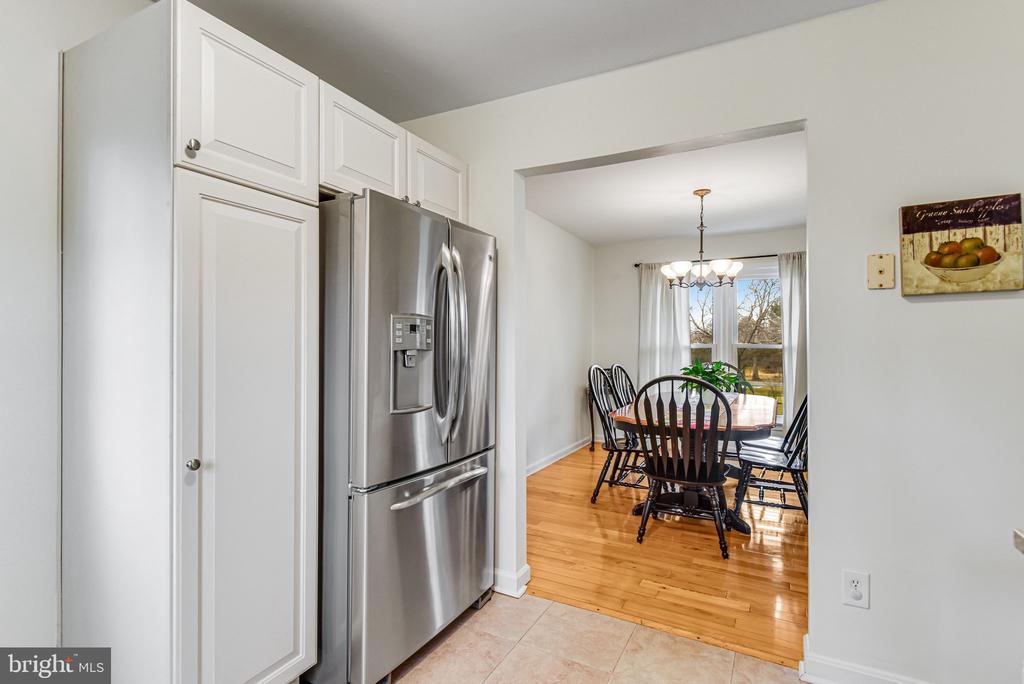 5767 BENFORD DRIVE
