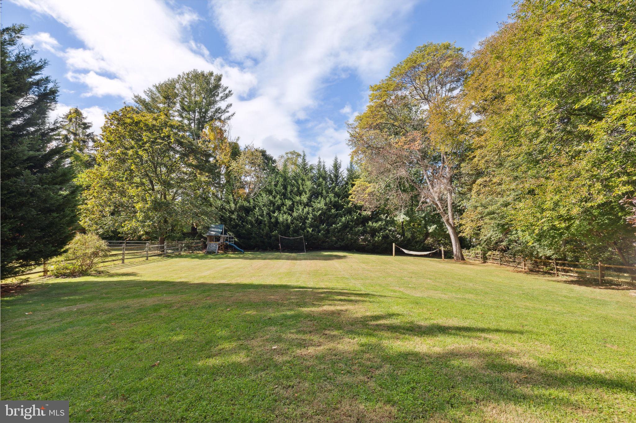 654 Wallace Dr