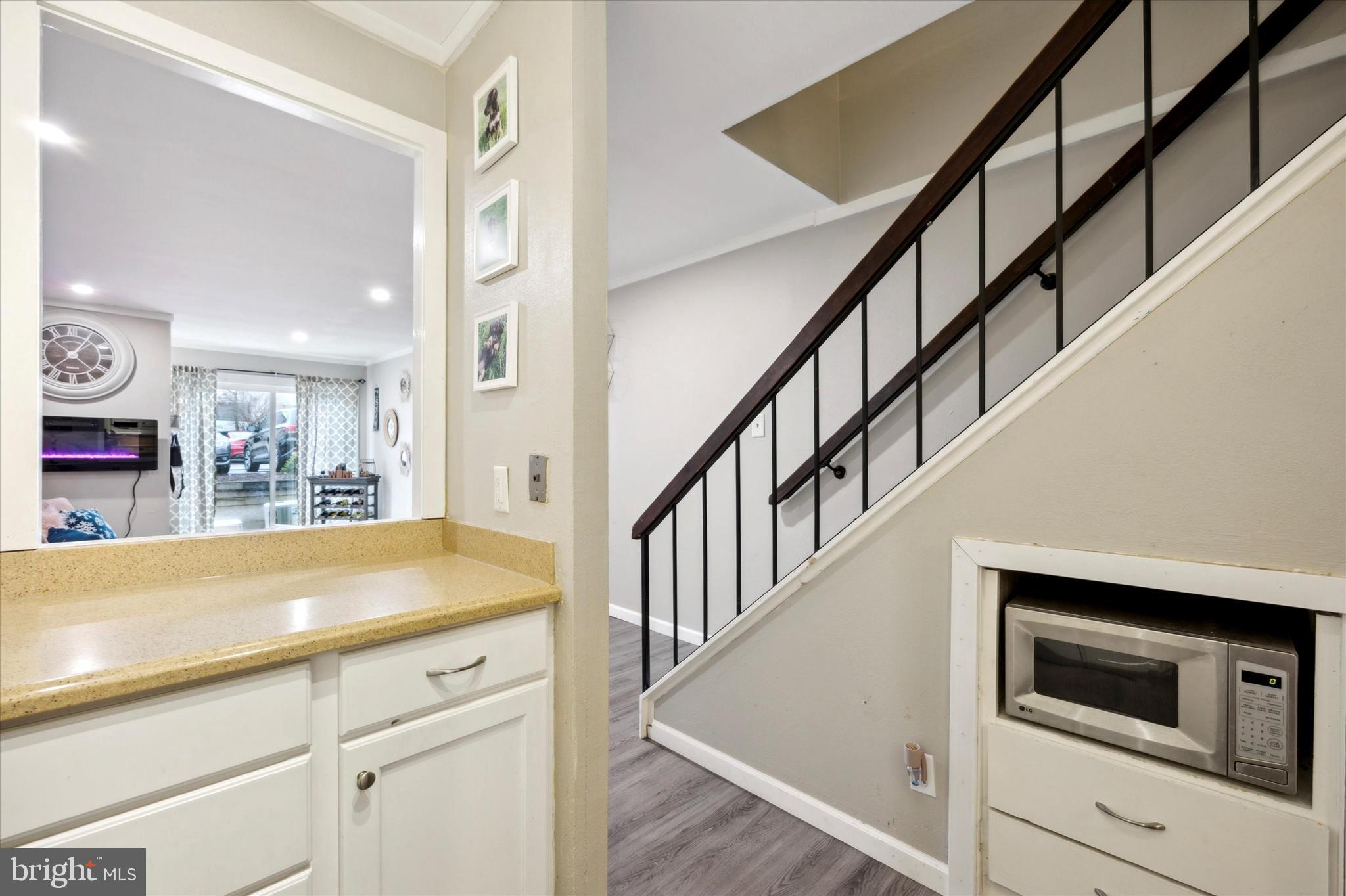 531 Summit House