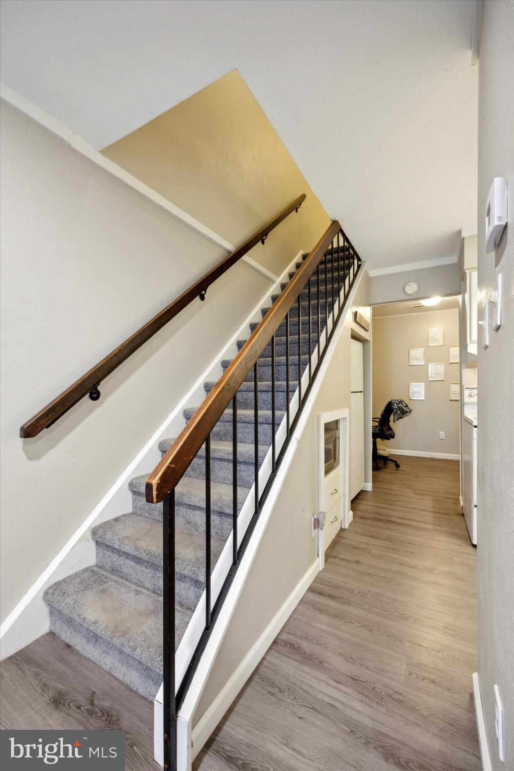531 Summit House