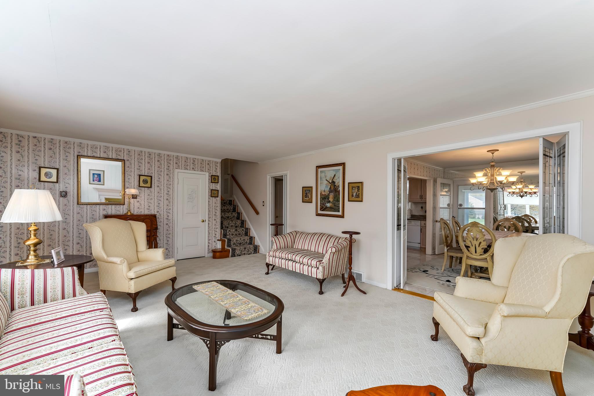 132 Hillside Rd